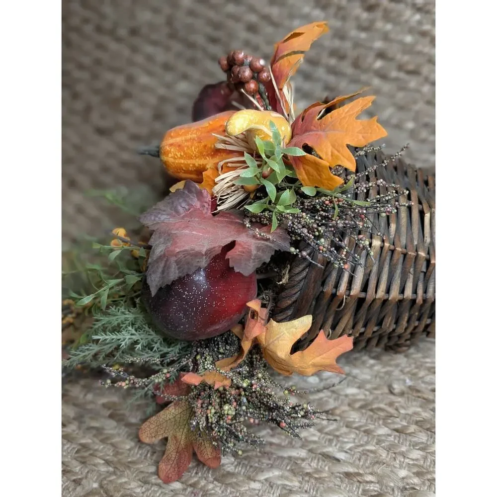 Vintage Wicker Basket Cornucopia Horn THANKSGIVING Harvest Fall Centerpiece